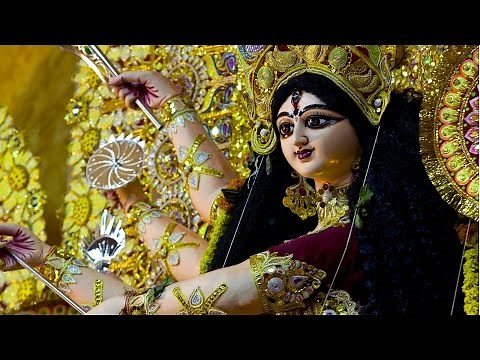 Shri Durga Apada Uddharaka Stotram [Namaste Sharanye Shiva Sanukampe]