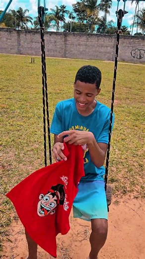 tava triste 😢 o alisson #brincadeiras #humor #comedia #memes #funny #youtubeshorts #viralvideo