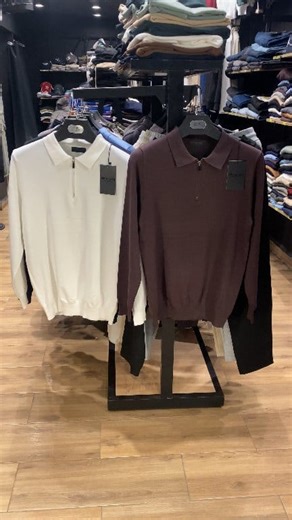 198 reactions · 11 shares |  FELOU STYLE  Polo Brunoleoni Zippé  Style Old Money, qualité ULTRA TOP. Tailles : S-M-L-XL-XXL Prix : 3500 Da Adresse : Kouba, Lapproval. En face La Salle De Sport Fitness City (maps : Felou Style) Numéro  : 0799851700 / 0556392814 Horaires : Tous les jours de 10h à 00h / Vendredi de 15h à 00h. Livraison disponible 58 wilayas (payante) SOYEZ NOMBREUX  | Felou Style | Facebook