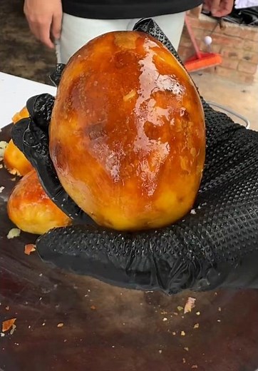 Do you like baked potatoes without skins? #potato #goldenpotato #food