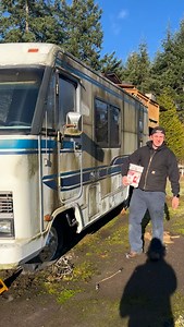 1990 Winnebago part 9. Time to fix this flat tire. #rv #mechanic #harborfreight | The Barn Brothers