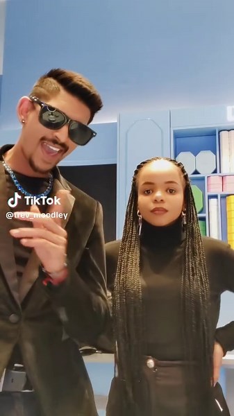 Its her expressions for me 🙊😍@Lindi.Mokoena #goviral