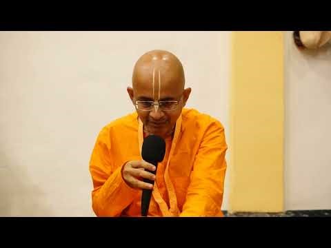 Japa Talk - हमारे मंदिरों में समृद्धि और असीम आनंद कब होगा | Radheshyam Das