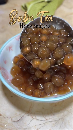 Deepa Ashok on Instagram: "Boba Tea 🧋 Tapioca Starch Medium Size tapioca - 2 1. Tapioca peel panni cut and grind pannunga. 2. Cloth-la vechu squeeze panninaa white liquid varum. 3. 3–4 hrs rest pannunga. 4. Keela settle aana white starch-ai eduthukkonga. 5. Sun / air dry → powder panninaa tapioca starch ready. Ingredients • Homemade tapioca starch - 1 cup • Brown sugar – 1/2 cup • Water – 1/4 cup Soaking syrup ku: • Sugar – 2 tbsp • Water – 2 tbsp Method •Pan-la 1/4 cup water + 1/2 cup brown su