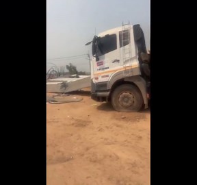 Temple roof and railway bridge collapse in northern Thailand during earthquake