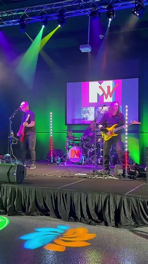 Viva la Música: Fab 5 en SHRP Cada Viernes