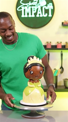 Robert Lucas | Princesses Tiana! Another @disney princess cake and I think Tiana has one of the most detailed dresses because of the was amount of layers... | Instagram