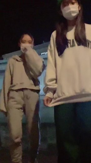 女子ダンス：胸ゆれる振り付けとおっぱい揺れる動き