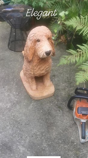 Cockapoo | Elegant Chainsaw Carvings