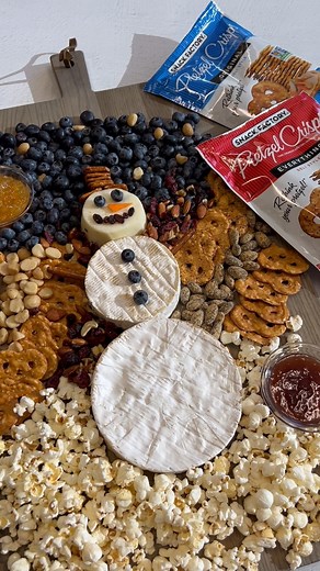 5.2K views · 31 reactions | No snow required for this festive snowman. ⛄ Pair your favorite cheeses with Snack Factory Pretzel Crisps for your next gathering. | Snack Factory | Facebook