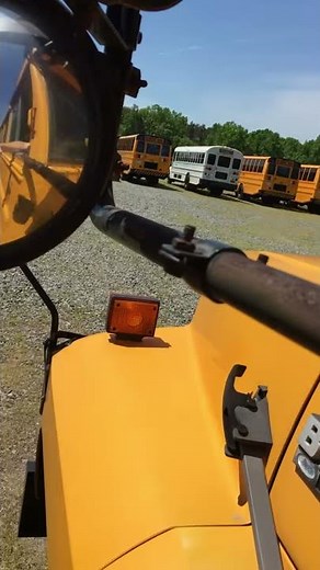 Part 1 start up 1994 Ford Bus