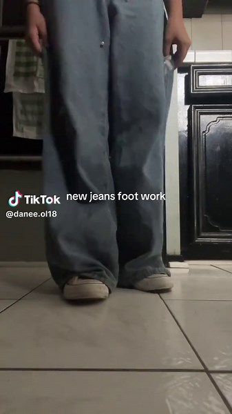 ok well#newjeans #footwork #viral #dance #fyp | new jeans