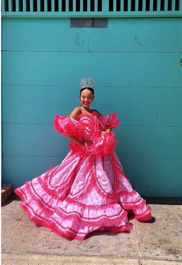 Carnaval de los Niños: Vistiendo Sueños y Alegría