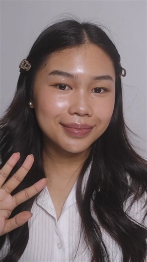 Translucent vs Natural Loose Powder Comparison Flashback Test