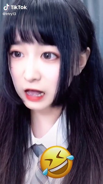 Gorgeous Cute Girl Moments to Brighten Your Day