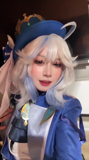 Furina when Neuvillette left her a note in his office:D #furina #neuvillette #genshinimpact #fontaine #cosplay