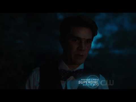 Riverdale 03x22 | Archie fights the grizzled beast |