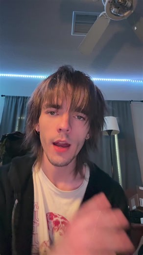 honorable mentions: no land beyond, trying to join an LFT without gjallahorn, pocket infinity, D1 thorn, last word on M&K, warlock self res in trials, etc. (i miss destiny so much man) #marathon #destiny2 #gaming #xbox #nostalgia