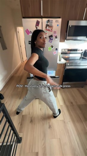 @THE IT GIRL👑 #fyp #foryoupage #tiktok #phillytiktok #phillytik | silk press