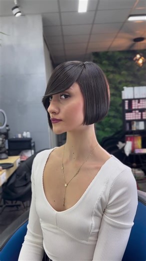 Short Bob cut | Women's haircuts in movies and soap operas