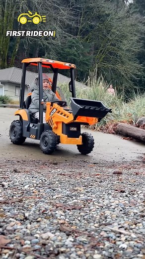 Firstrideon on Instagram: "The three-in-one excavator is the first step for children to become little engineers.🔥🎀#firstrideon #excavator #outdoorfun #kidsfun #rideoncar #funtime #jcb #fyp"