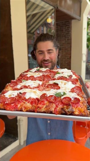 PEPPERONI BURRATA HOT HONEY SICILIAN PIZZA from Slicehaus in NYC’s Greenwich Village! #DEVOURPOWER