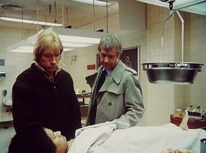 Der Bulldozer: Trailer & Kritik zum Film - TV TODAY