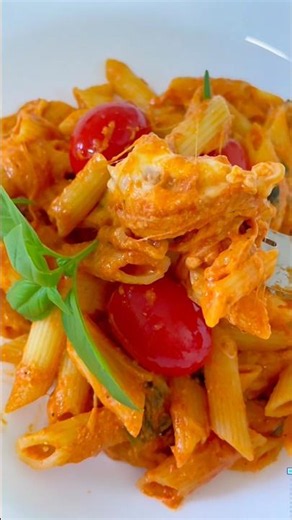 Creamy Pasta al Pomodoro 🧀 The easiest creamy pasta ever 🍝 #heloomelloo #pastatime