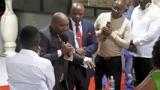 The woman with the Issue of blood she was not called by her name because Pain has a way of replacing your Identity😮 🙆🏾‍♂ | Happy Keolebogile Matlou