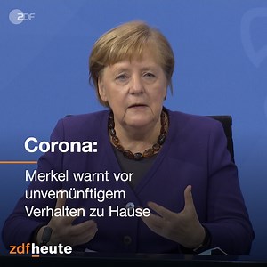 Bundeskanzlerin Merkel appelliert eindringlich, Kontakte zu vermeiden "wo immer es geht". Die Bürger*innen müssten "weiter am Ball bleiben", sagt auch Bayerns Ministerpräsident Söder. | ZDF heute