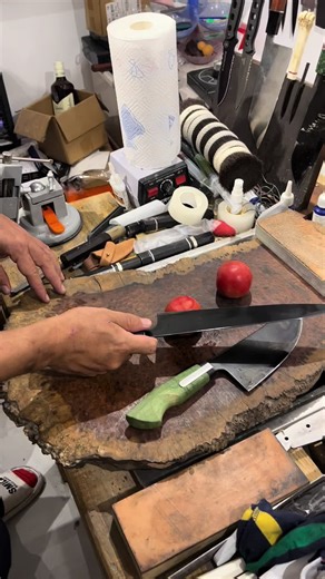Creating Knives with Zero Sharpness: A Unique Challenge