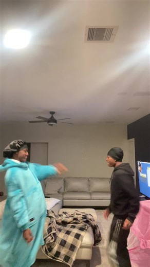 Li d on that (@lidrunemdwon)’s videos with original sound - Li d on that