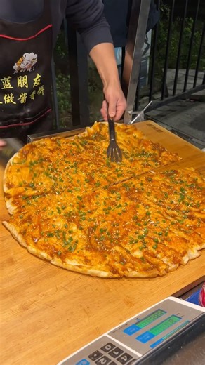 Crispy Fragrantly Cake 🔪 #snacks #streetfood #shorts