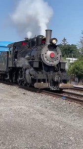 Good Morning Hollidaysburg 🚂 Steam Engine No. 11 is here to drop its Freight load and pick up our Passengers. Walk-up tickets are available on the 12:00pm Valley Flyer and the 1:30pm Ice Cream Special at 244 Pullman Dr, Hollidaysburg or online at https://everettrailroad.com | Everett Railroad Company