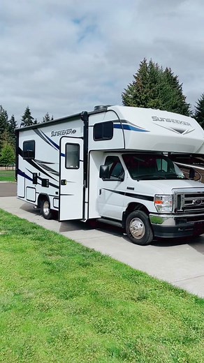 C Class Sunseeker by Forest River #rv #bishsrv #adventure #homeiswhereyouparkit #lifeontheroad #camp #nomadlife #nomad #rvtiktok #glamping #buyingrv #campinglife #rvlife #rvliving #rvlifestyle #oregonbishs #oregoncamping #van #vanlife #vanlifetravel #rvtravel #rvtravellife #rvtravels #rvtravelfamily #luxury #luxurylife #travel #traveltiktok #travellife #traveling #camptiktok #camper #campervan #camperlife #travelcamper