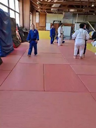 Paula Pareto on Reels