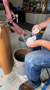 18K views · 250 reactions | #geode #keokuk #fabulous #keokukgeodes #missouri #rocks #crackinggeodes #quartz #WoodiesRockShop #minerals #mining #lapidary #rockhound #rockhunter #fabulouskeokukgeodes #calcite | KeokukGeodes | Facebook