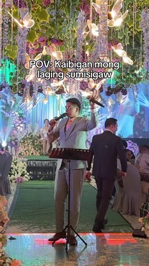 Lively Wedding Hosting Tips: Fun Games and Engagement