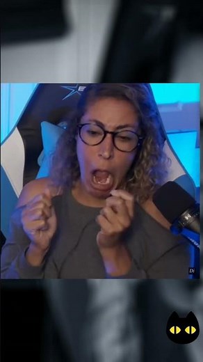 Best Reactions to the Curb Stomping Scene in American History X (1998) | #bestreactions #mrsetko