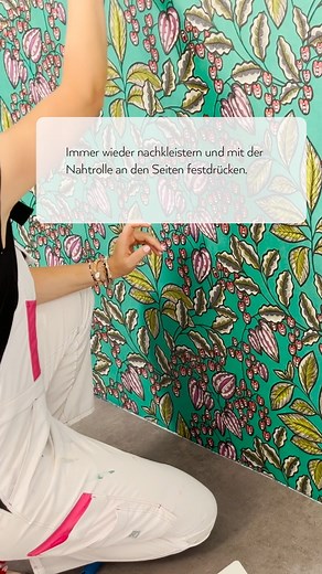 Schau dir an, wie einfach, schnell und sauber das Tapezieren mit unseren hochwertigen Vliestapeten funktioniert. 😍 | MissPompadour
