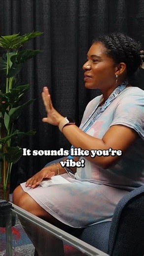 When blades and aliens are your anime aesthetic 🗡️👽 @zaynahbearofficial