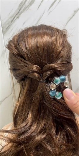 Spring Skirt Hair Braiding: Quick & Stylish