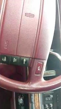 Lincoln Town car turn signal steady on not blincking turn signal flasher relay