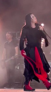 Evanescence - ‘Cloud Nine’ at Download Festival 💥💥💥 📹 _Mz_hyde | EvanescenceWebsite - EvanescenceVille
