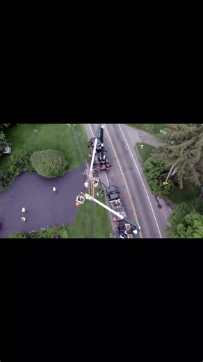 When your equipment becomes energized, the step and touch electrical hazards significantly increase. Keep you and your team safe on the job with these helpful tips! Credits IG altecinc #lineschool #futurelineman #tramplineman #lineman4life #dirtyhandscleanmoney #lineman #linelife #linemanlife