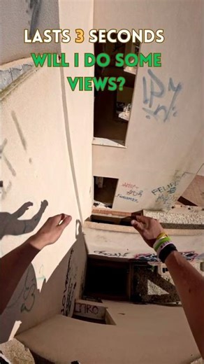 Lasts 3 seconds #shorts #viral #3seconds #helpmemakethismakesense #help
