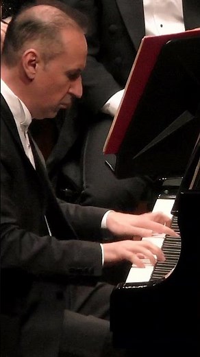 Saint-Saëns: Piano Concerto No.2 (Simon Trpčeski) #orchestra #live #classicalmusic #music #piano