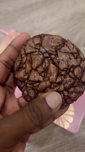 Enjoy baking these gooey, chocolatey brownie cookies! They're the perfect balance of a brownie's rich flavor and a cookie's bite-size fun. #Baking #HomeCooking #BrownieCookies #FoodLovers #yummytreats