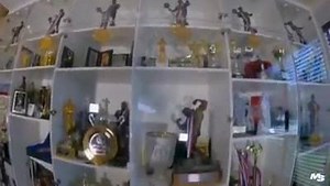 An Inside look at the Trophy Case of 8X Mr. Olympia Ronnie Coleman | Crazy Muscle Building