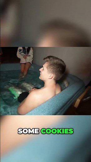 QT Leaves Ludwig in hottub with 2 girls😳